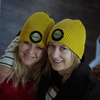 Čiapočky sa ušli aj tým, čo sa o nás počas roka pekne starali 💛💛 . . . #dakujeme #diasegment #hotelpanska